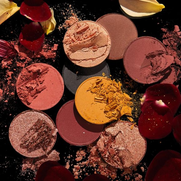 🔥2/$60🌹Ornate Colourpop Palette - Picture 2 of 4